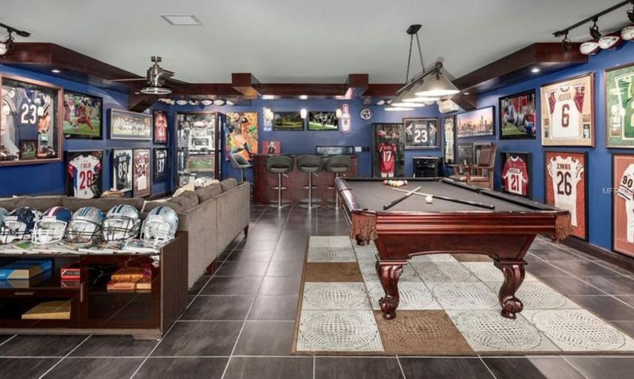 NFL legend Devin Hester is selling his Orlando house for $4.8 million, let's take a tour