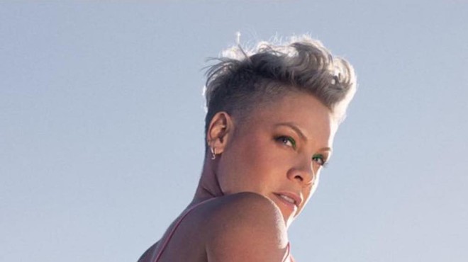 P!nk will be giving away copies of banned books during her South Florida tour stops