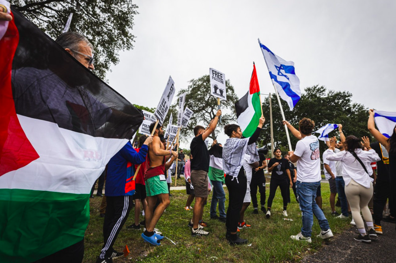 PHOTOS: Palestine and Israel supporters clash in Tampa over the weekend