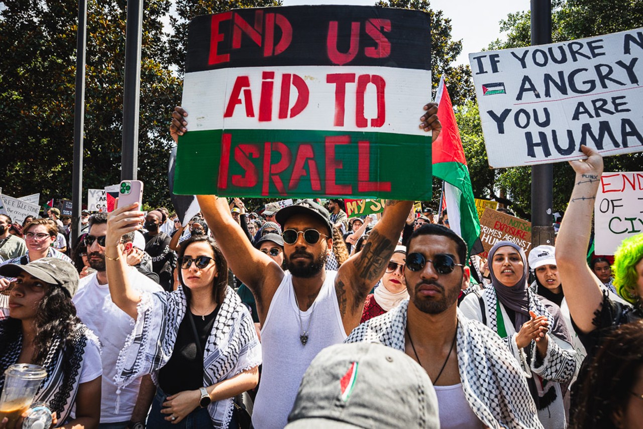 Police arrest two, pepper spray crowd at pro-Palestinian rally in downtown Orlando