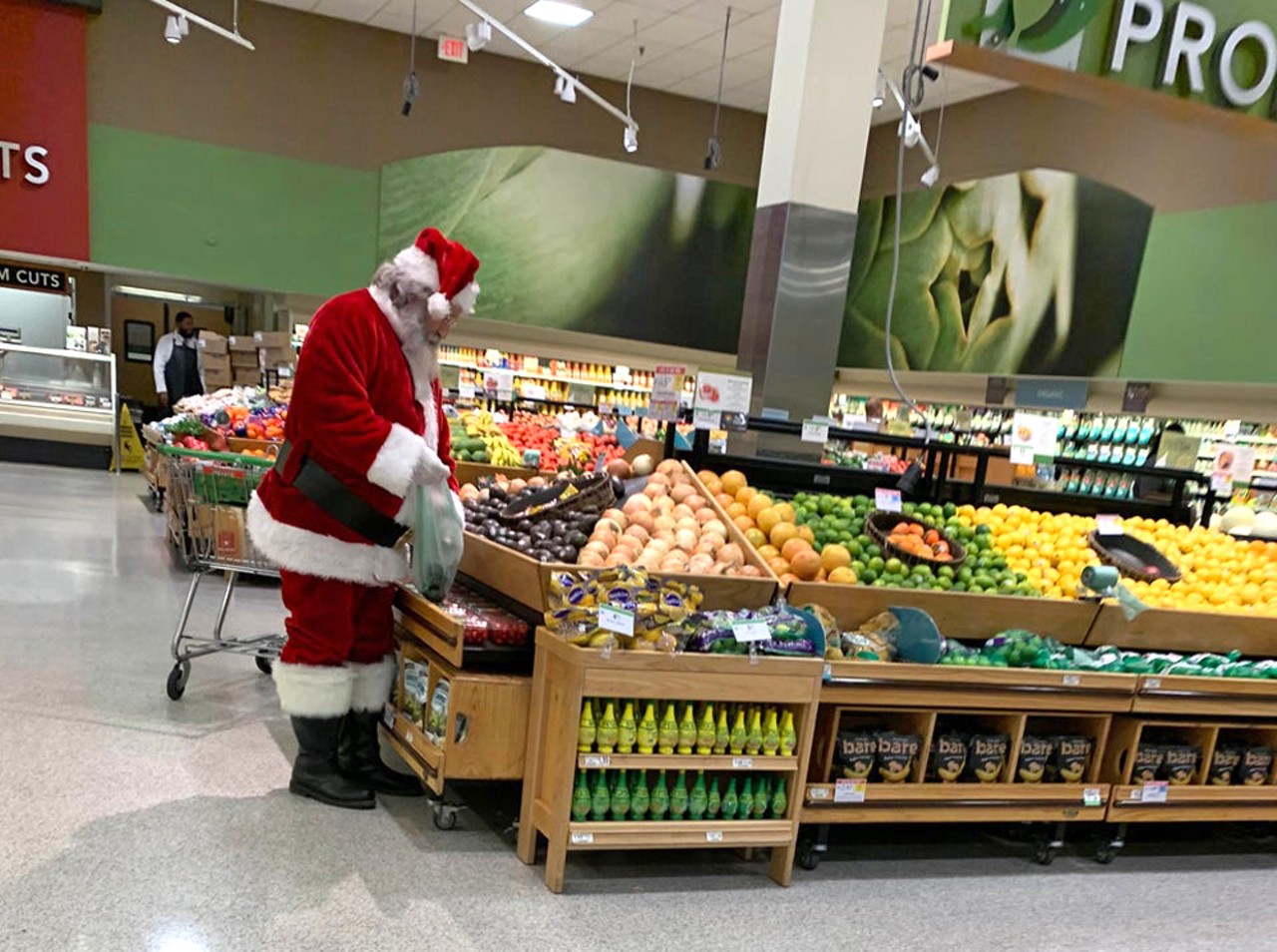 Publix employees are venting online about the holiday shopping rush