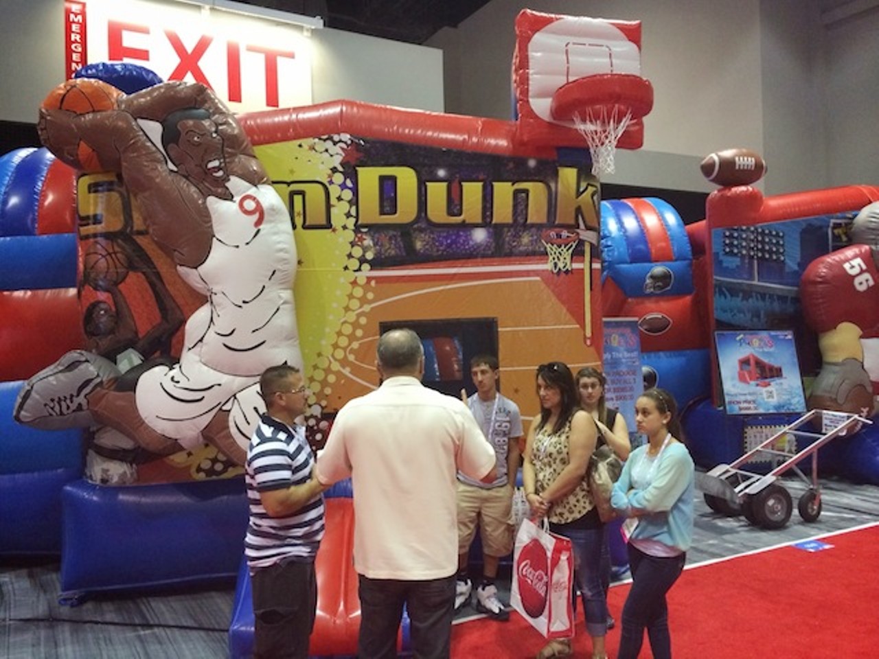 Revealing photos from IAAPA's theme park Attractions Expo