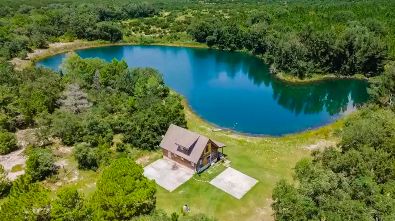Rustic Lake Wales cabin seeks Florida's richest Cracker at $2.4 million