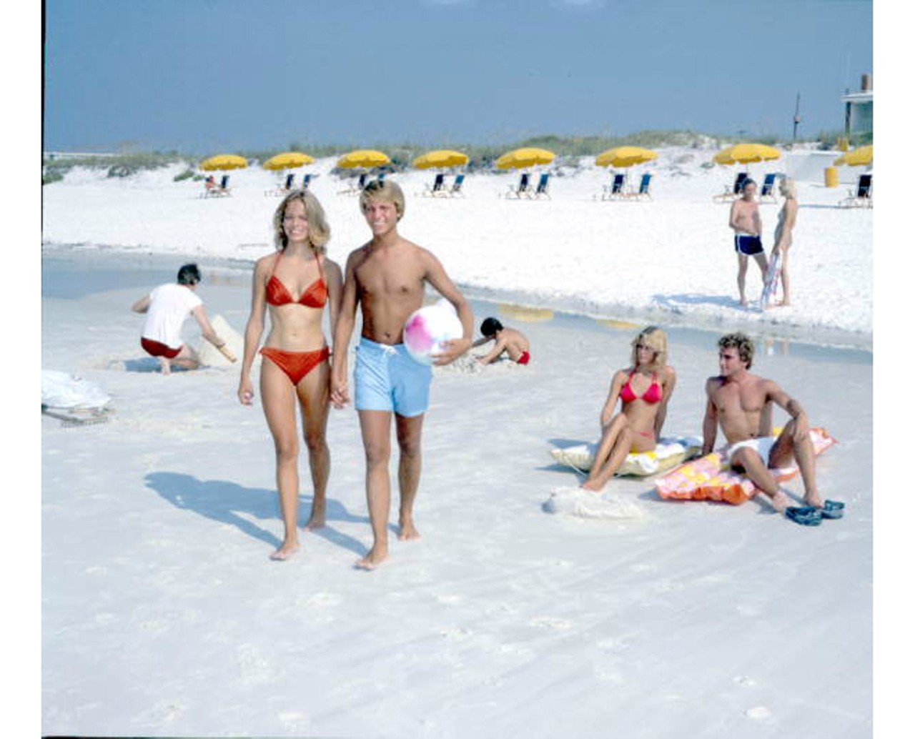 Teen dreams: 30 vintage pics of wholesome Florida teenagers