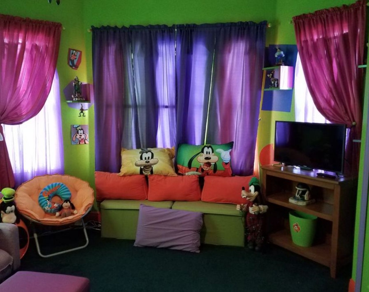 That insane Disney-themed house in&nbsp;Windermere is now selling for $728K