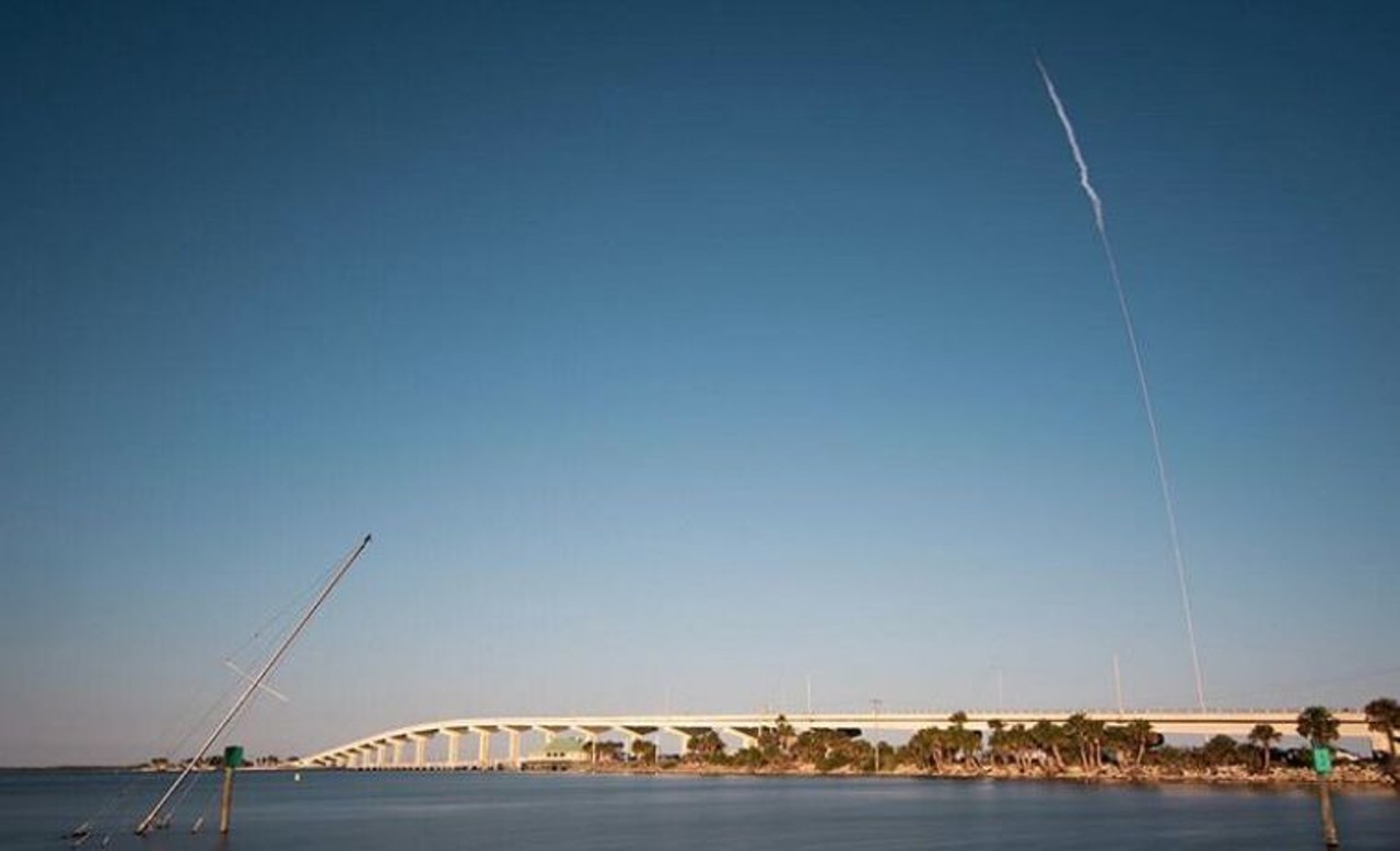 Max Brewer Bridge
1 A Max Brewer Memorial Parkway, Titusville Fee: no
This is an up close and personal viewing area for launches where you can feel the heat and the ground shake. There is only space for about 150 cars and the fill up quick so make sure to get there early.
Photo via sir_oki /Instagram