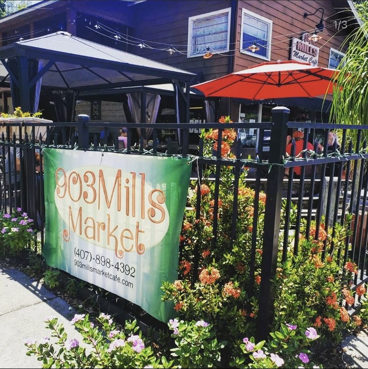 903 Mills Market 
903 South Mills Ave, Orlando, FL, 32806, (407) 898-4392
Enjoy a home cooked meal with your family in a restaurant that feels like home. They offer complementary water bowls for your doggies.
Photo via 903 Mills Market/Instagram