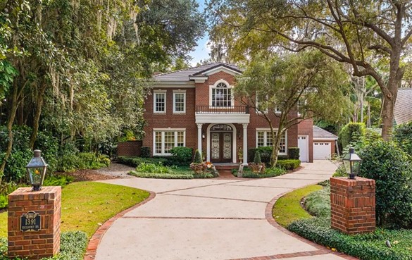 The former Winter Park home of famed artist, Disney Imagineer Cicero Greathouse is now for sale