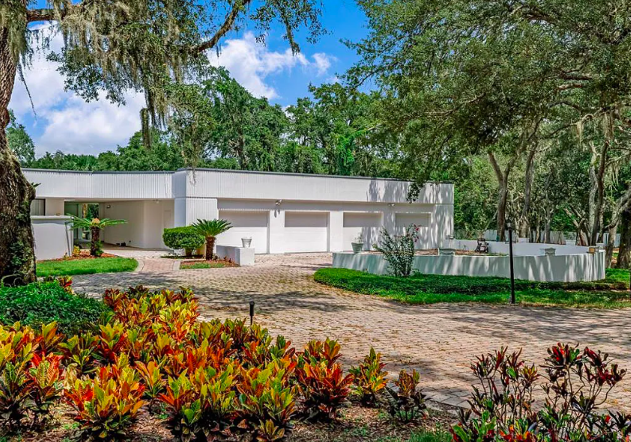 The founders of Publishers Clearing House hired Epcot architects to build this Longwood home, now it's for sale