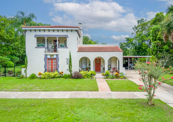 The historic 'Baker House,' built by a former Sanford mayor is now on the market