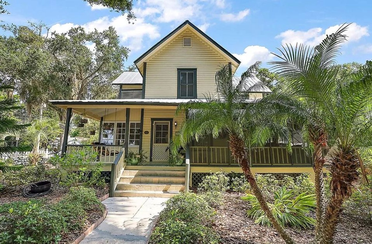 The home of one of Mount Dora's original settlers is on the market