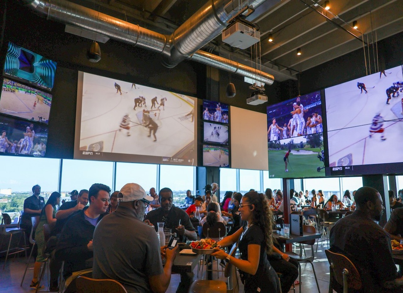 Tom’s Watch Bar
8050 International Drive, Orlando
Sports bar Tom’s Watch Bar offers a full snacking menu with options like deep-dish nachos, crispy dill pickles and potstickers. Dining options like Tom’s famous prime rib dip, burgers, desserts and more are also on offer. The spot's lengthy drink menu also hosts sips to keep your hands busy as you cheer on your team.