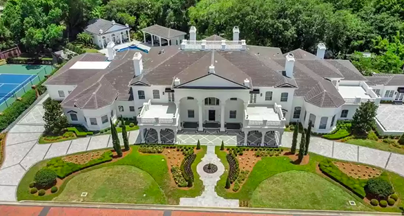 The Orlando home of e-cig baron Adrian Everett, complete with a 'Star Wars' ship hangar and Cinderella castle, hits the market for $15 million