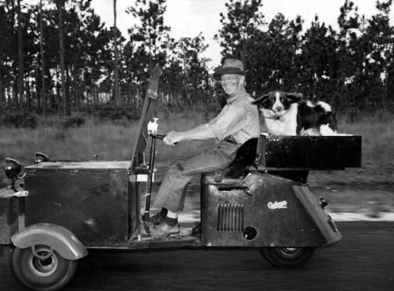 Noriam Sretaw with his dog "Skipper" on U.S. Highway 1, taken in August 1947.