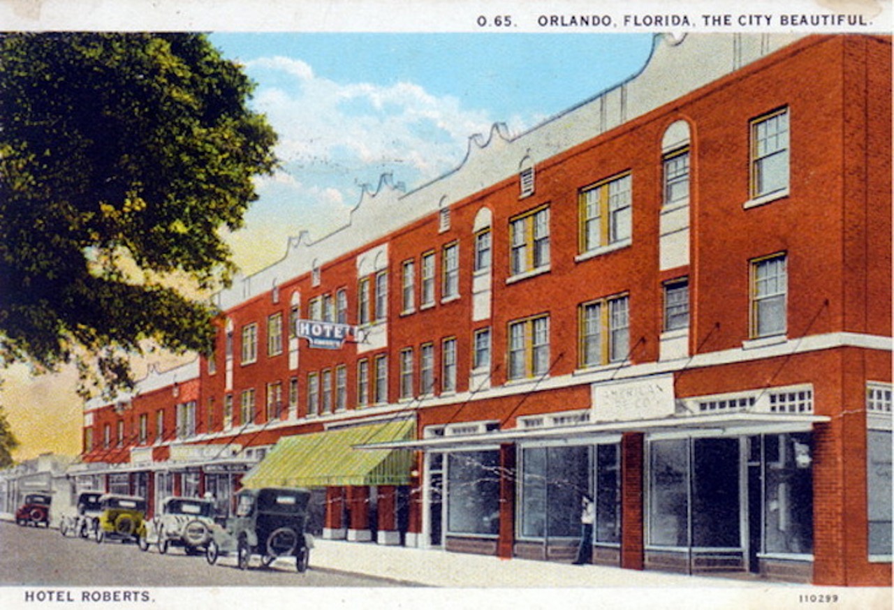 The Hotel Roberts in Orlando, published before 1929.