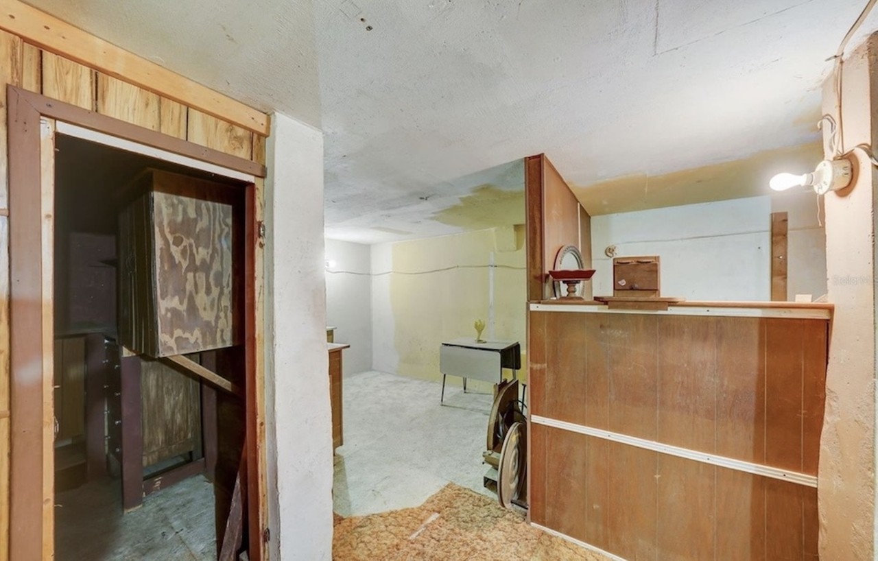 This $265K Florida house comes with a Cold War-era concrete bunker