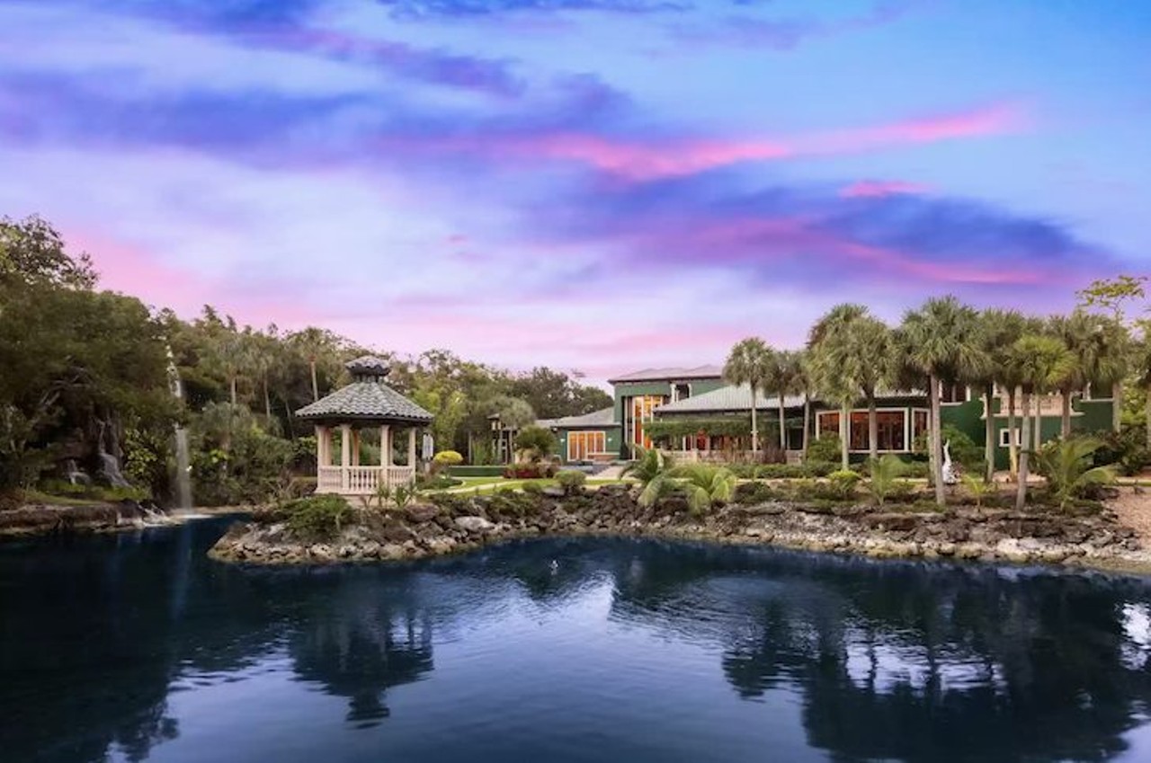 This 'Avatar'-themed home in Florida comes with a massive waterfall