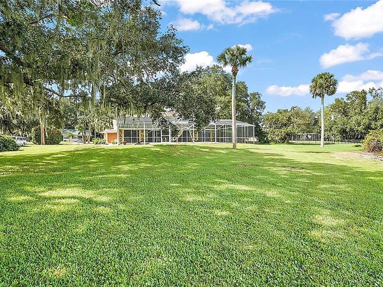 This Central Florida architect's luxurious lakefront residence has all mod cons, including a private generator