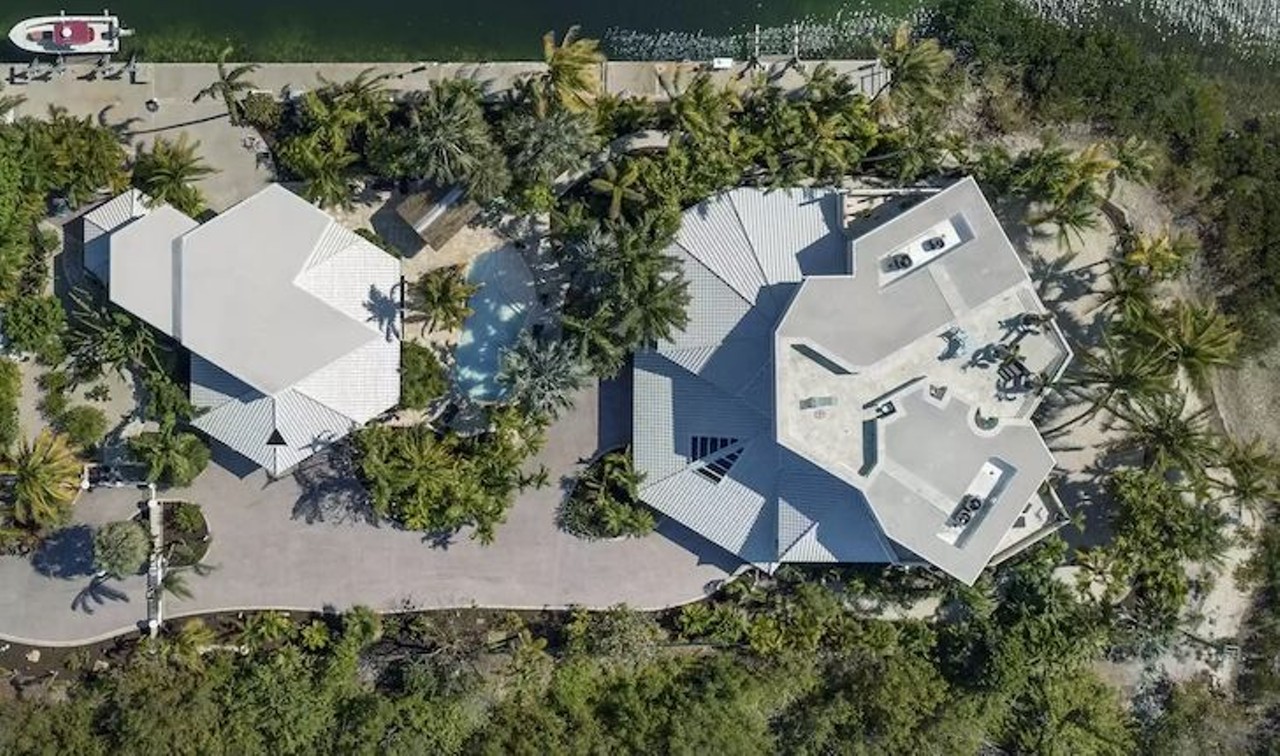 This Florida home comes with an aquarium big enough to snorkel in