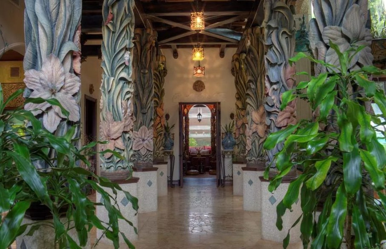 This jungle-themed mansion on the Butler Chain of Lakes in Orlando made it to Zillow Gone Wild