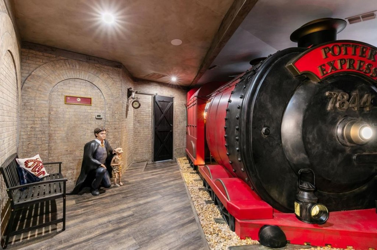 This Orlando home, on the market for $5.6 million, features a hidden passage to Harry Potter's famous Platform 9 3/4
