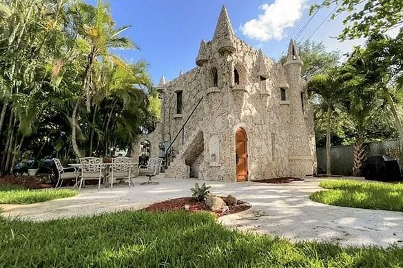 This tiny castle is on the market in Florida