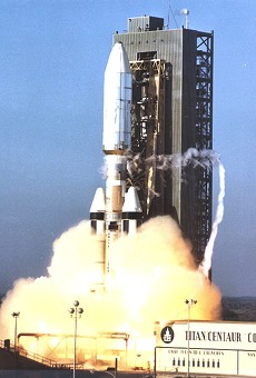 Titan IIIE 23E-6/Centaur D-1T E-6 launches Voyager 1 from LC-41 at Cape Canaveral Air Force Station, 5 September 1977