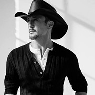 Country superstar Tim McGraw to play the Tampa Bay Buccaneers season opening game
