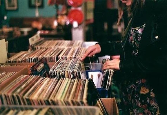 Drink and shop for music at this summer's Orlando Record Store Crawl