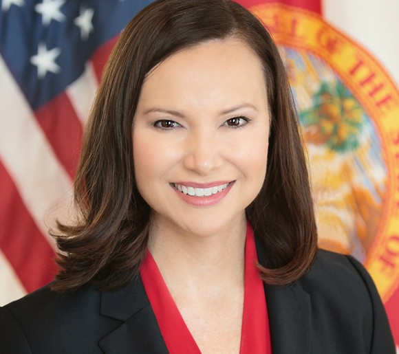 Florida AG Ashley Moody backs proposal to sue cities that don't cooperate with immigration authorities