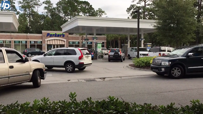 Florida is going crazy trying to buy gas before Hurricane Matthew hits