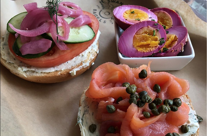 Swan City Bagels open at Eola General, Tapa Toro launches 'bottomless brunch,' and more in our food news roundup