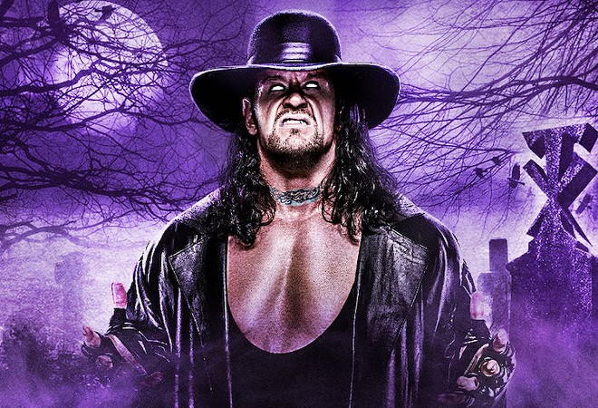 WWE: The Undertaker broke character and went absolutely mental at house show