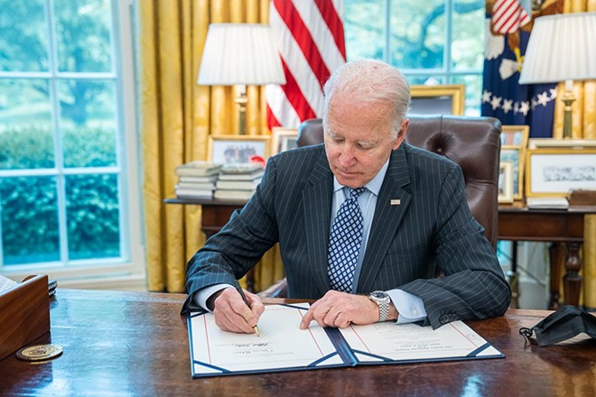 If Biden plans to be a doormat for the new Republican House or the radical Supreme Court, he should bow out of 2024 now