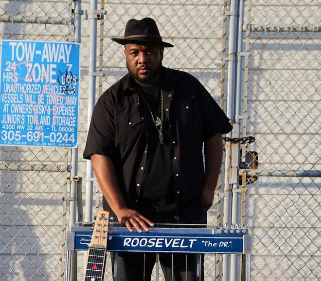 Roosevelt Collier will soundtrack your Thanksgiving night - Photo courtesy Roosevelt Collier/Faceboook