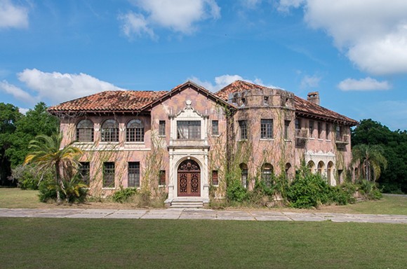 You can now buy the abandoned Howey Mansion for $500K