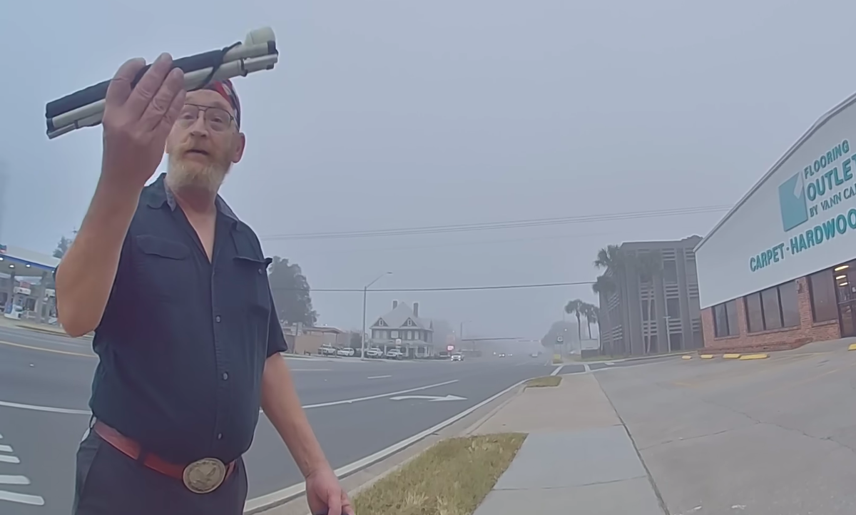 Florida cops arrest legally blind man for carrying cane [VIDEO] | Florida News | Orlando