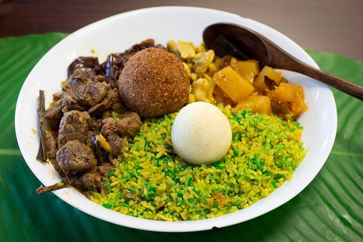 Sri Lankan food is an intermingling of Sinhalese and Tamil cuisine.