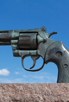"The Knotted Gun"