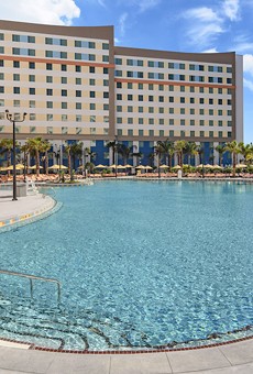 The pool at Dockside Inn and Suites