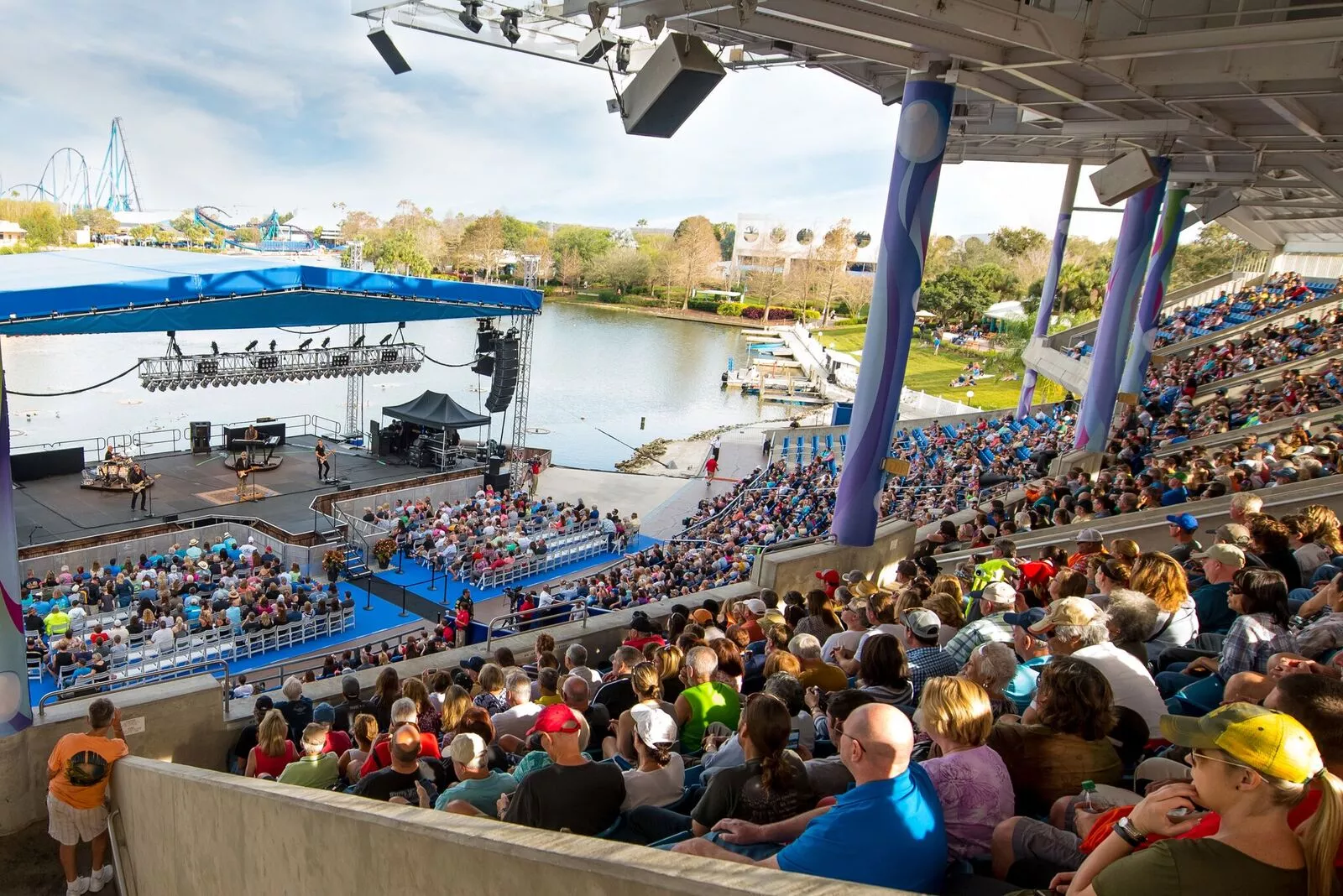 As it continues to reinvent itself, SeaWorld sees major jumps in attendance  and revenue | Arts Stories + Interviews | Orlando | Orlando Weekly