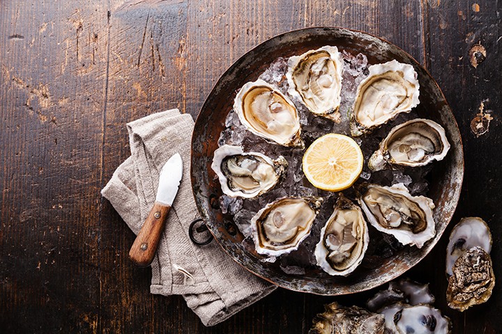 Lee & Rick's Oyster Bar celebrates 67 years in business with a BOGO bucket  blowout | Food News | Orlando | Orlando Weekly