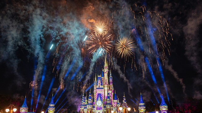 Disney World unions reach tentative deal delivering $18 minimum wage in 2023