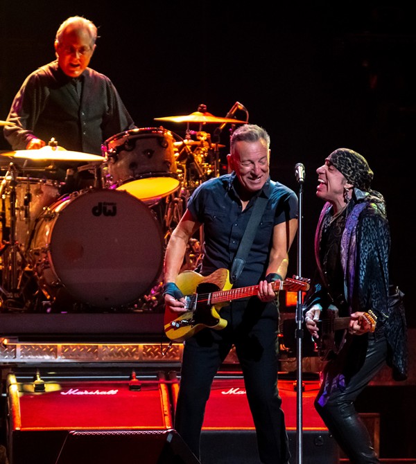 Exhausted and elated Photos from Bruce Springsteen and the E Street