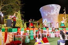Live performances at Lake Nona's Oh, What Fun! holiday festival - Uploaded by KarleeKunkle