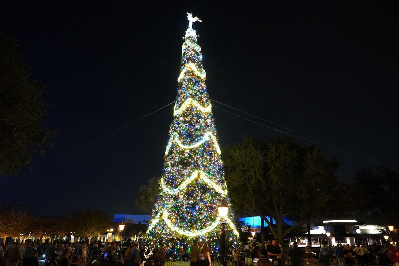 Some of Orlando's best holiday lights are in the theme parks Orlando