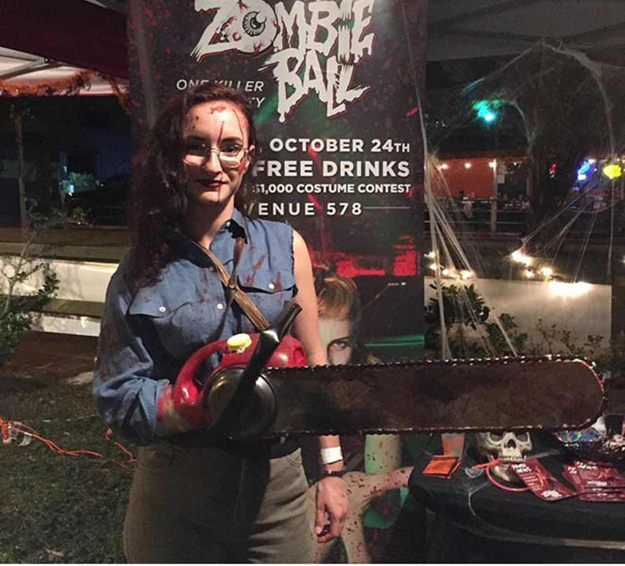 22 photos of the best costumes from Haunt Around The Hood