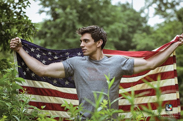 Viral “All-American Boy” sensation Steve Grand comes out and comes of age