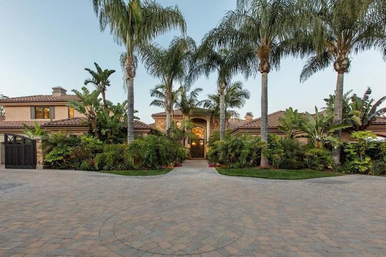 Walt Disney's new CEO listed his $3.5 million home. Let's look inside