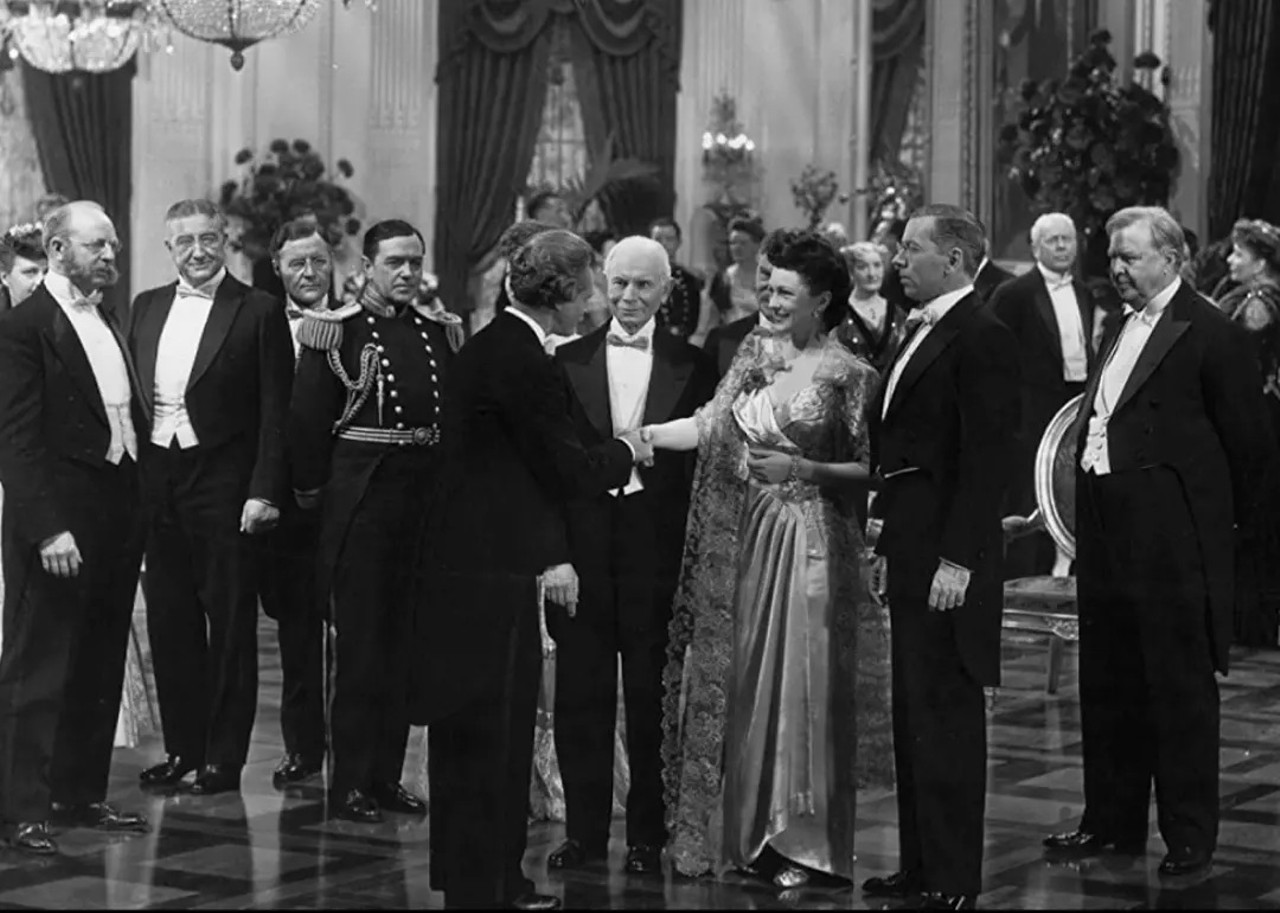 No. 13. Wilson (1944)
- Director: Henry King
- IMDb user rating: 6.4
- Runtime: 154 minutes
This biopic follows Woodrow Wilson (Alexander Knox) as he grapples with various conflicts on his way to the presidency. While critically acclaimed, it made a lackluster impact on audiences. It won five Oscars but lost in the Best Picture category to the Bing Crosby musical Going My Way.